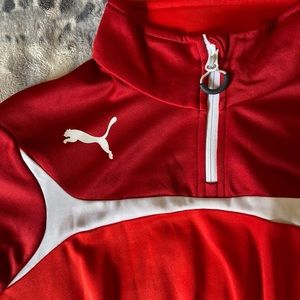 puma quarter zip w side pockets